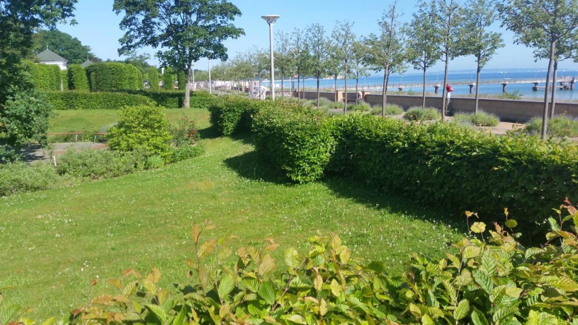 Haus Ostseeblick 3 Raum Whg. Nr. 6 mit Terrasse und Meerblick Goehren  Exterior foto