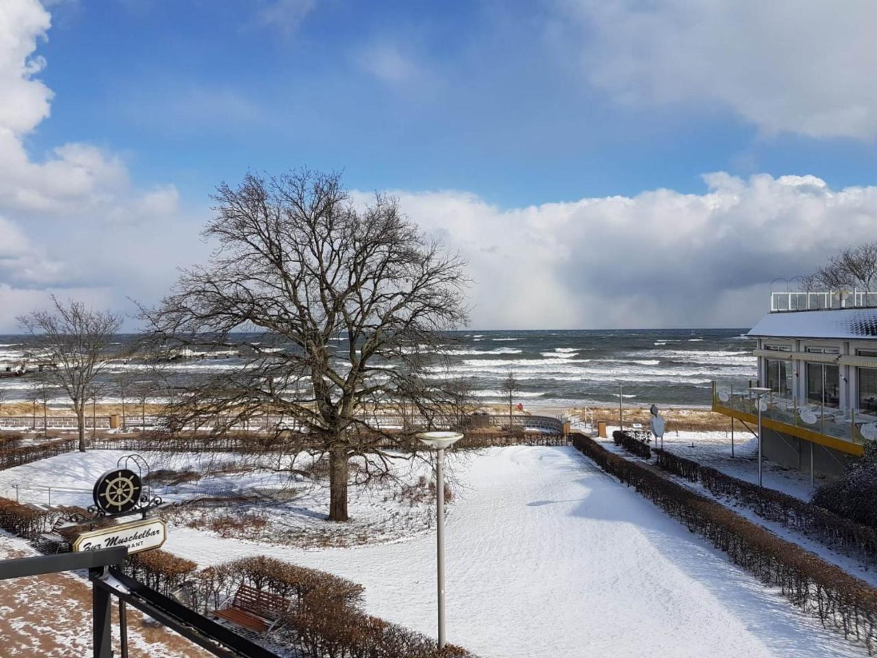 Haus Ostseeblick 3 Raum Whg. Nr. 6 mit Terrasse und Meerblick Goehren  Exterior foto